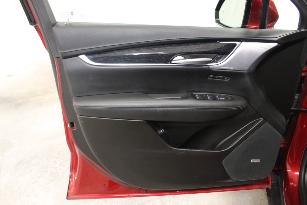 Used 2023 Cadillac XT5 Premium Luxury image 18