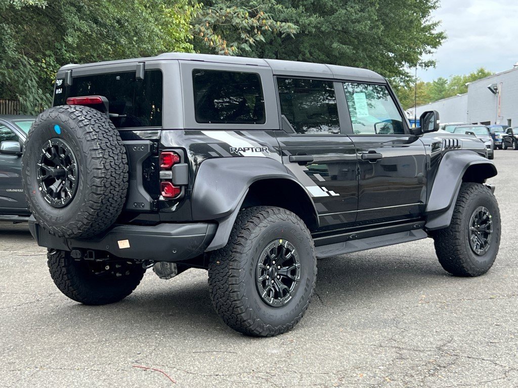 New 2025 Ford Bronco Raptor image 4