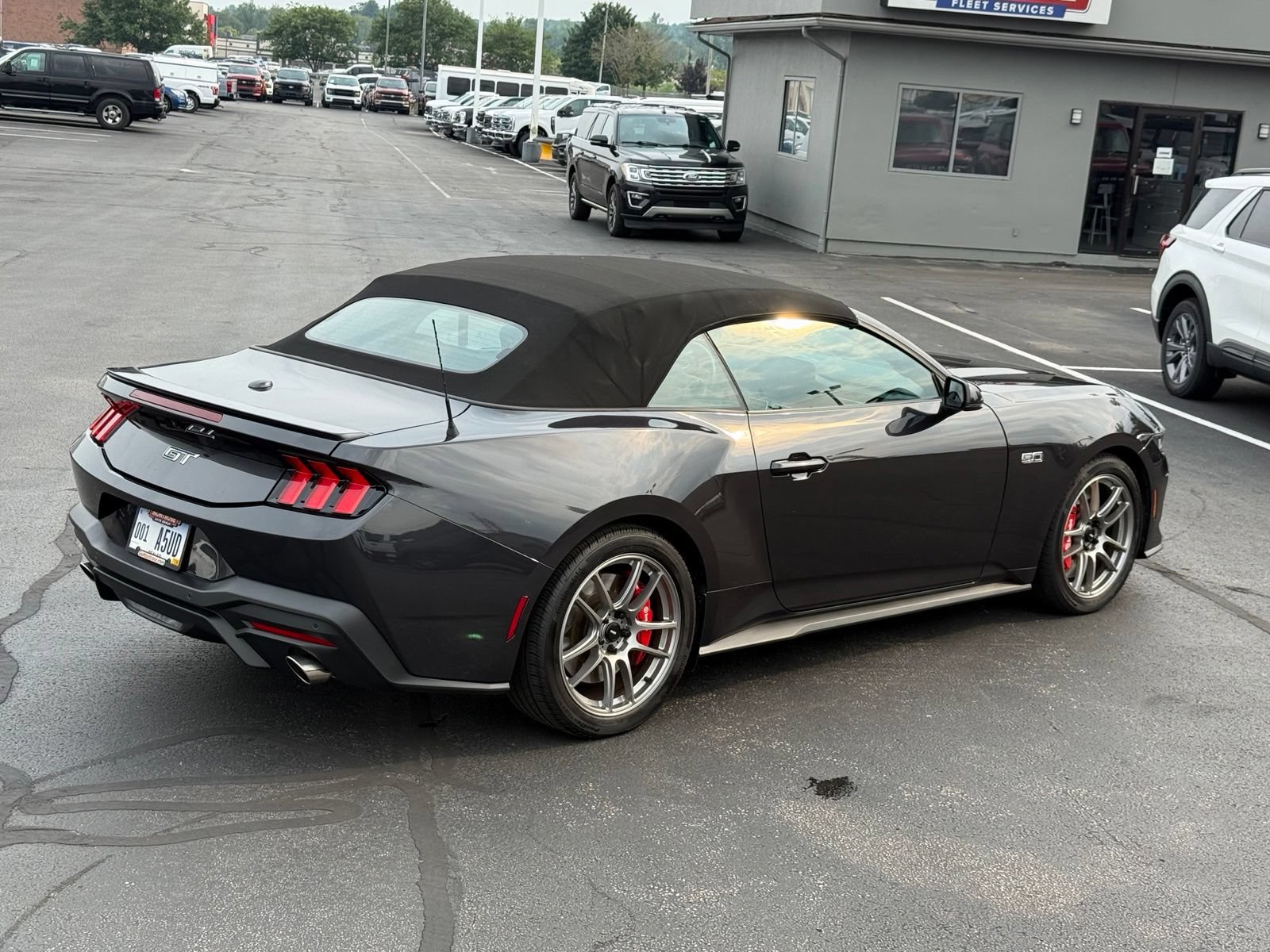 Used 2024 Ford Mustang GT Premium RWD image 34