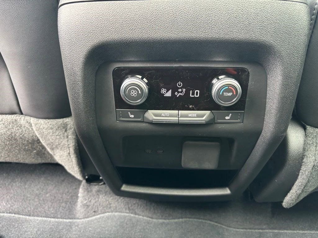 New 2025 GMC Acadia Elevation w/ Elevation Premium Package image 33