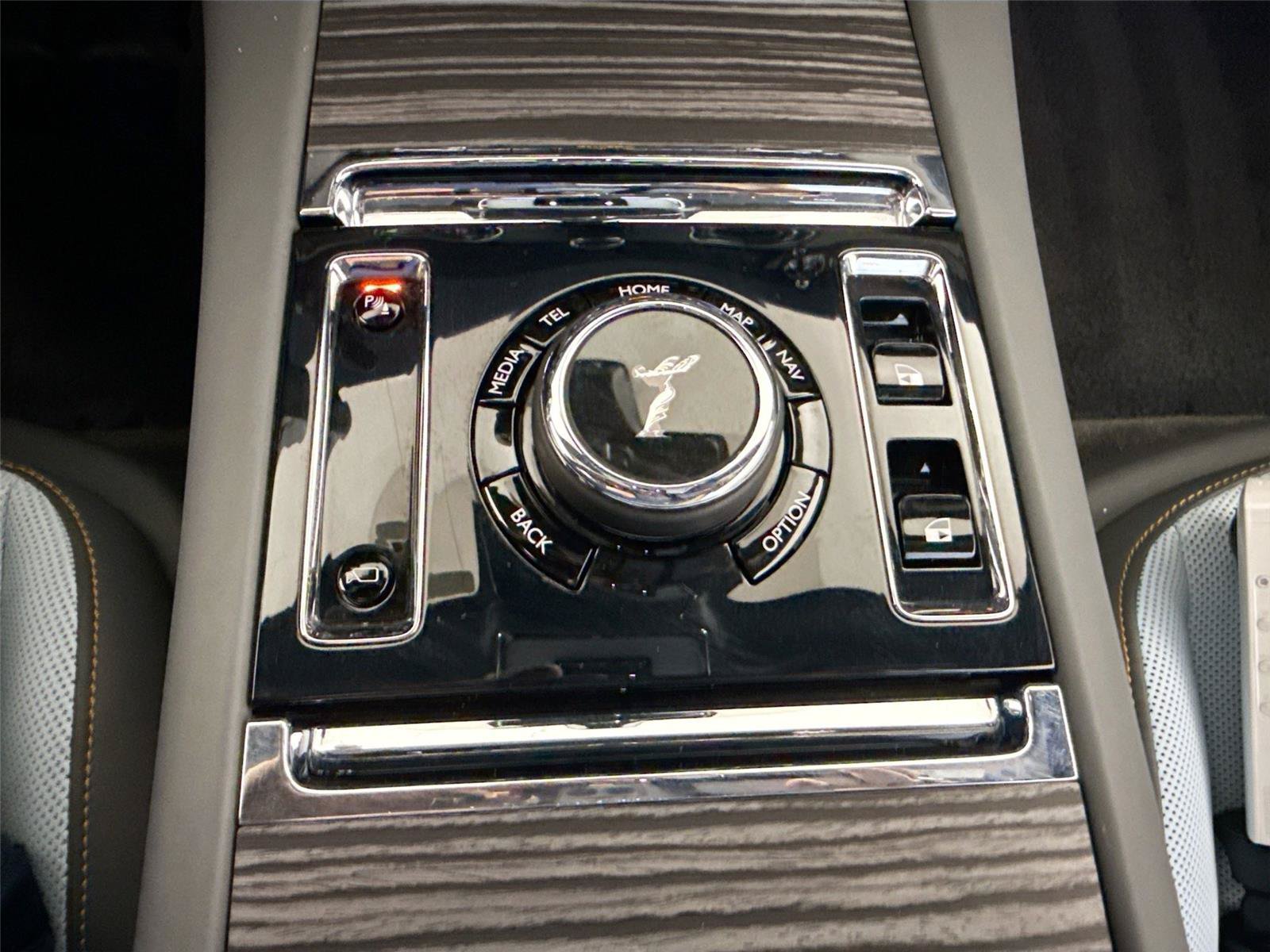 Used 2024 Rolls-Royce Spectre w/ Spectre Launch Package AWD/4WD image 20