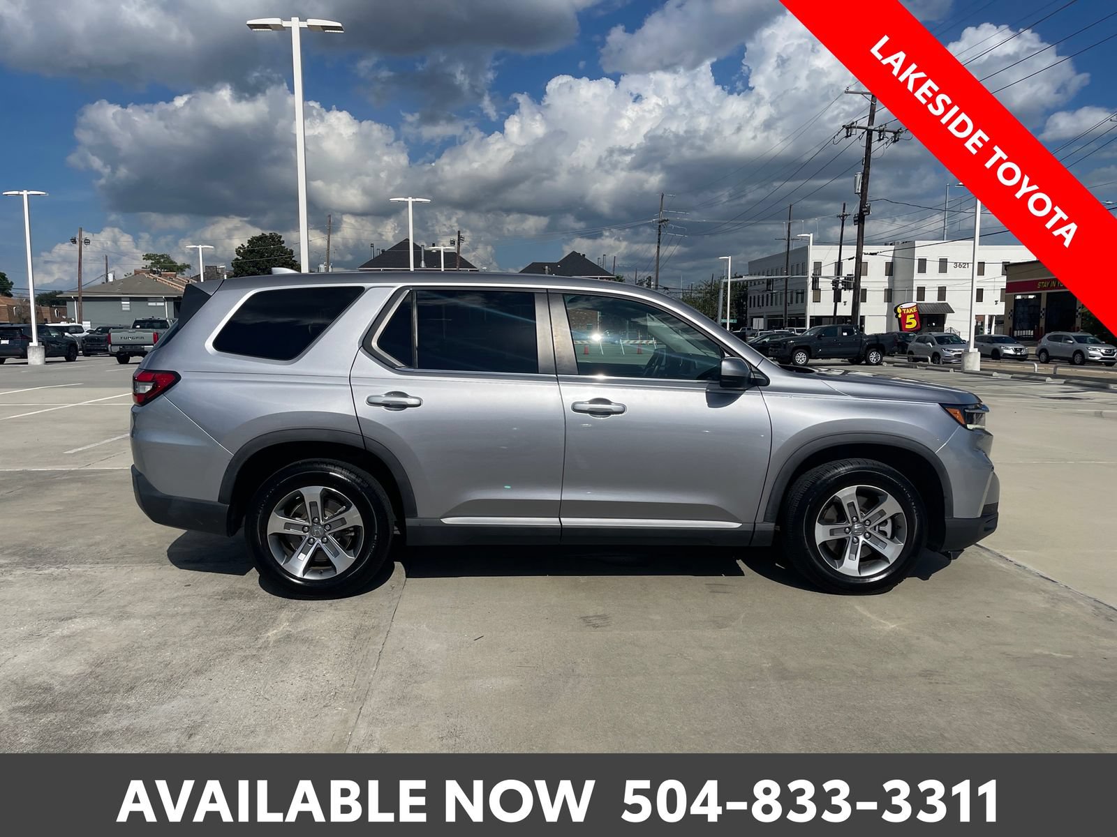 Used 2023 Honda Pilot EX-L image 6