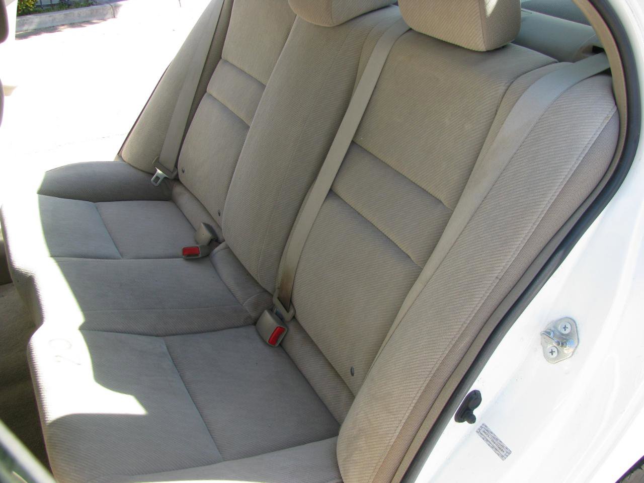 Used 2010 Honda Civic LX image 12