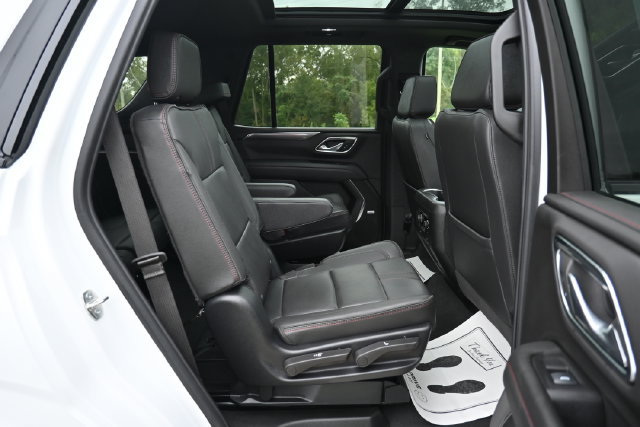 Used 2024 Chevrolet Tahoe RST w/ Luxury Package AWD/4WD image 21