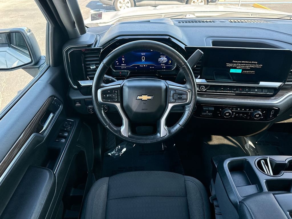 Used 2022 Chevrolet Silverado 1500 LT image 22