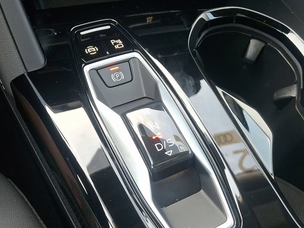 Certified 2025 Audi Q5 Premium AWD/4WD image 16