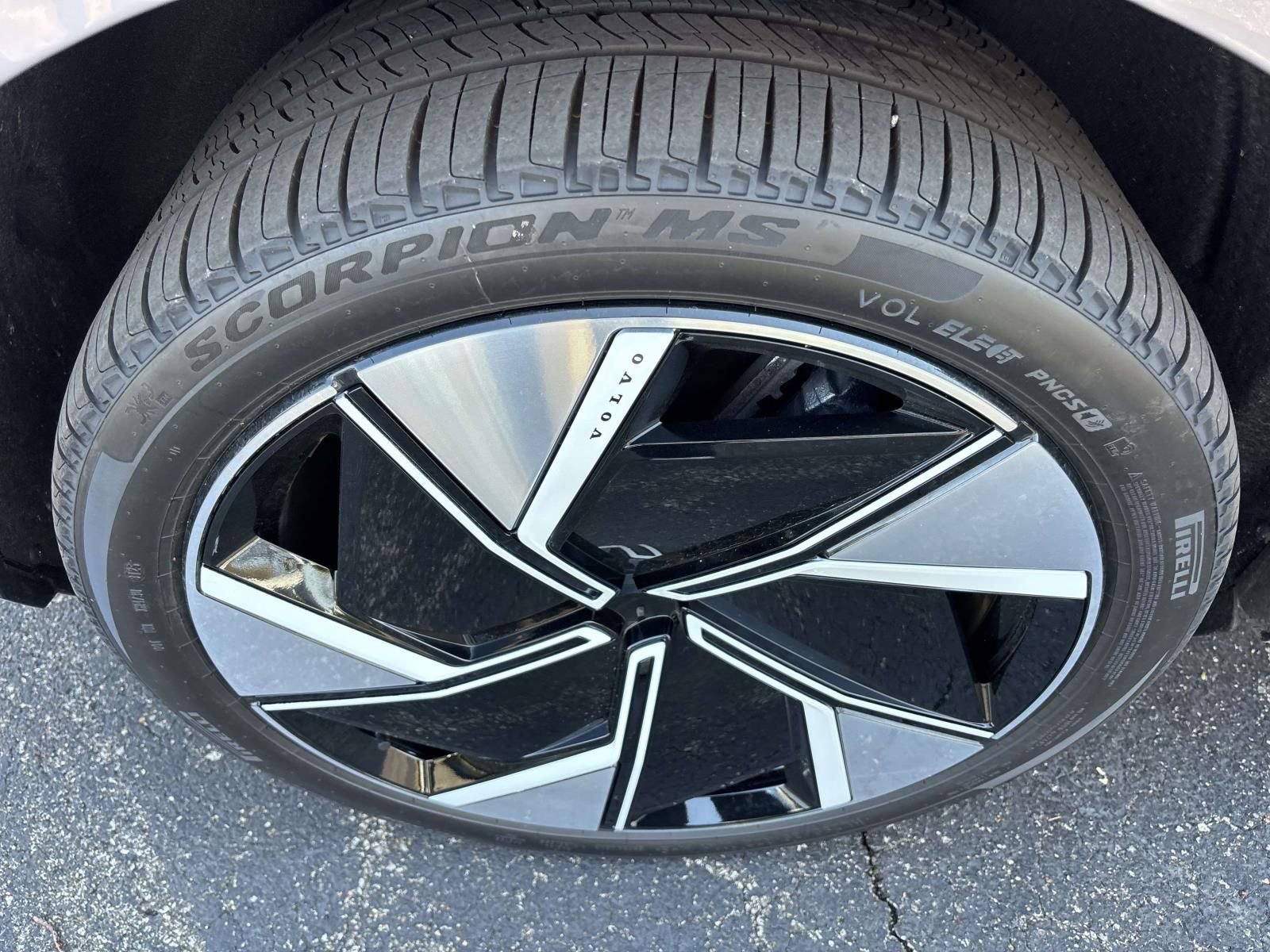 New 2026 Volvo EX90 Ultra image 10