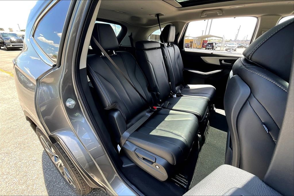 Used 2024 Acura MDX SH-AWD w/ Technology Package image 23