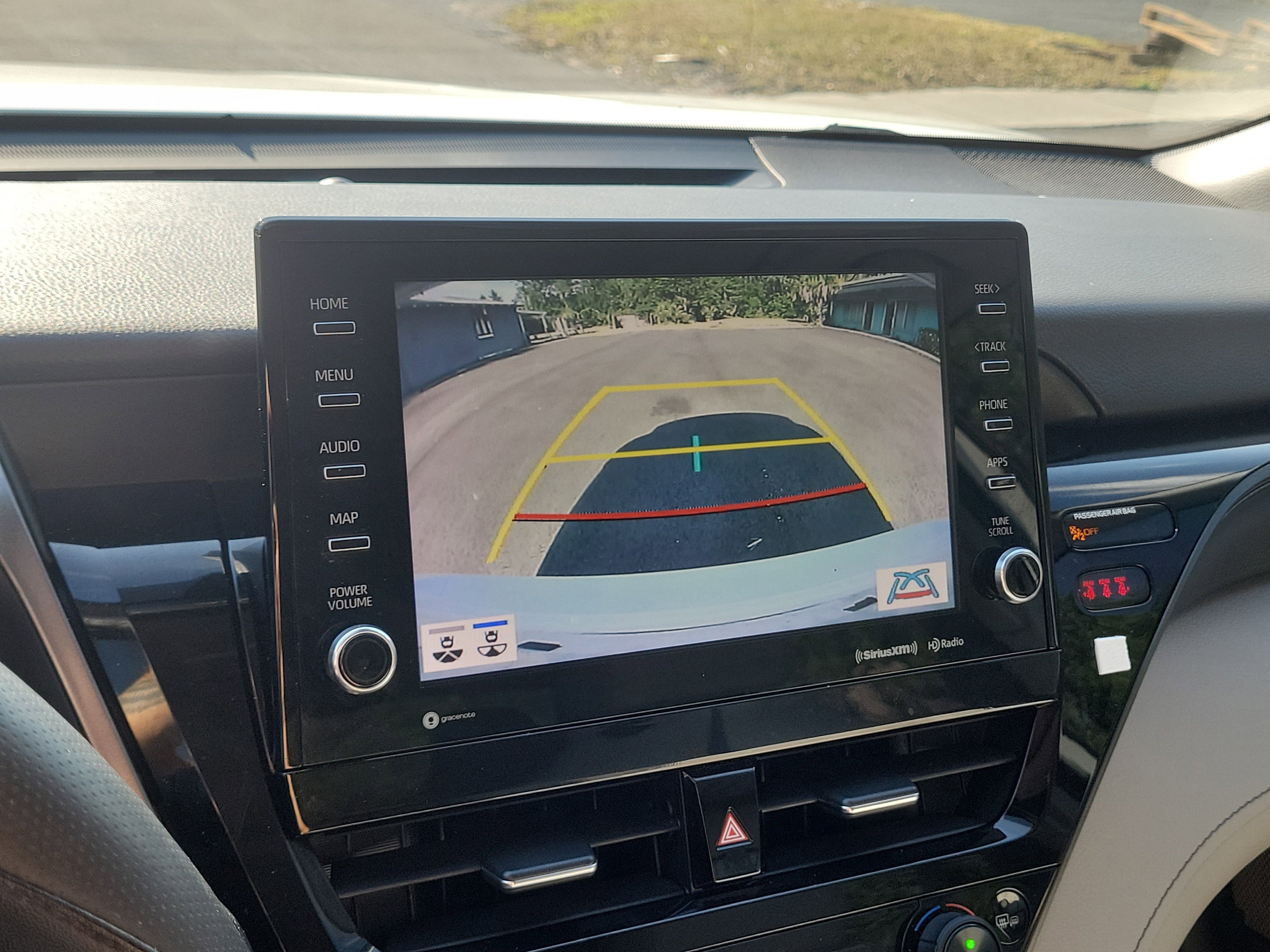 Used 2021 Toyota Camry SE w/ Audio Upgrade Package FWD image 33