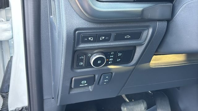 Used 2024 Ford F150 Platinum w/ Equipment Group 702A High AWD/4WD image 12