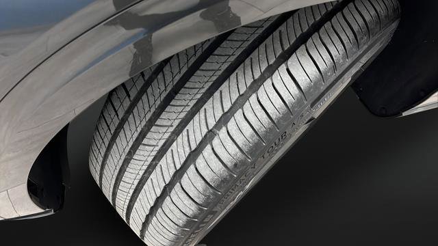 Used 2024 Genesis GV70 3.5T Sport w/ Sport Advanced Package image 30