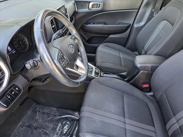 Used 2020 Hyundai Venue SEL w/ Convenience Package image 15