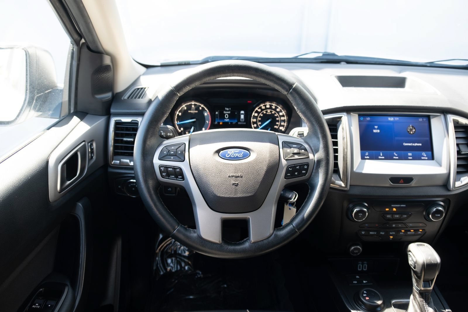 Used 2020 Ford Ranger XLT w/ Equipment Group 301A Mid AWD/4WD image 2