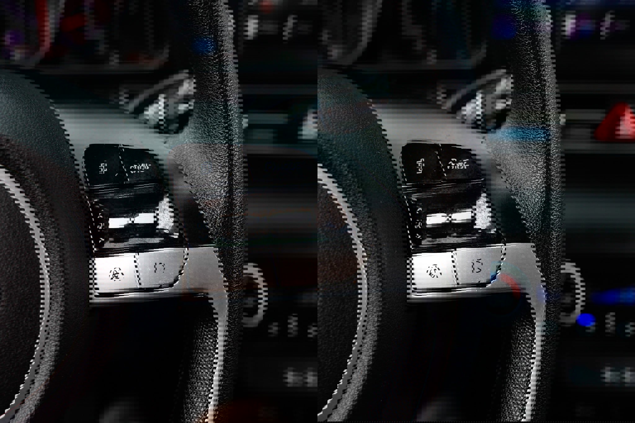 Used 2023 Hyundai Elantra SEL image 30