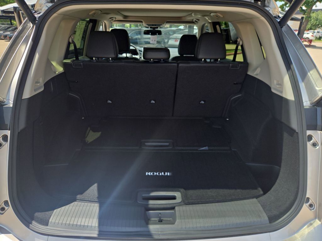 New 2026 Nissan Rogue Platinum w/ Platinum Premium Package AWD/4WD image 37