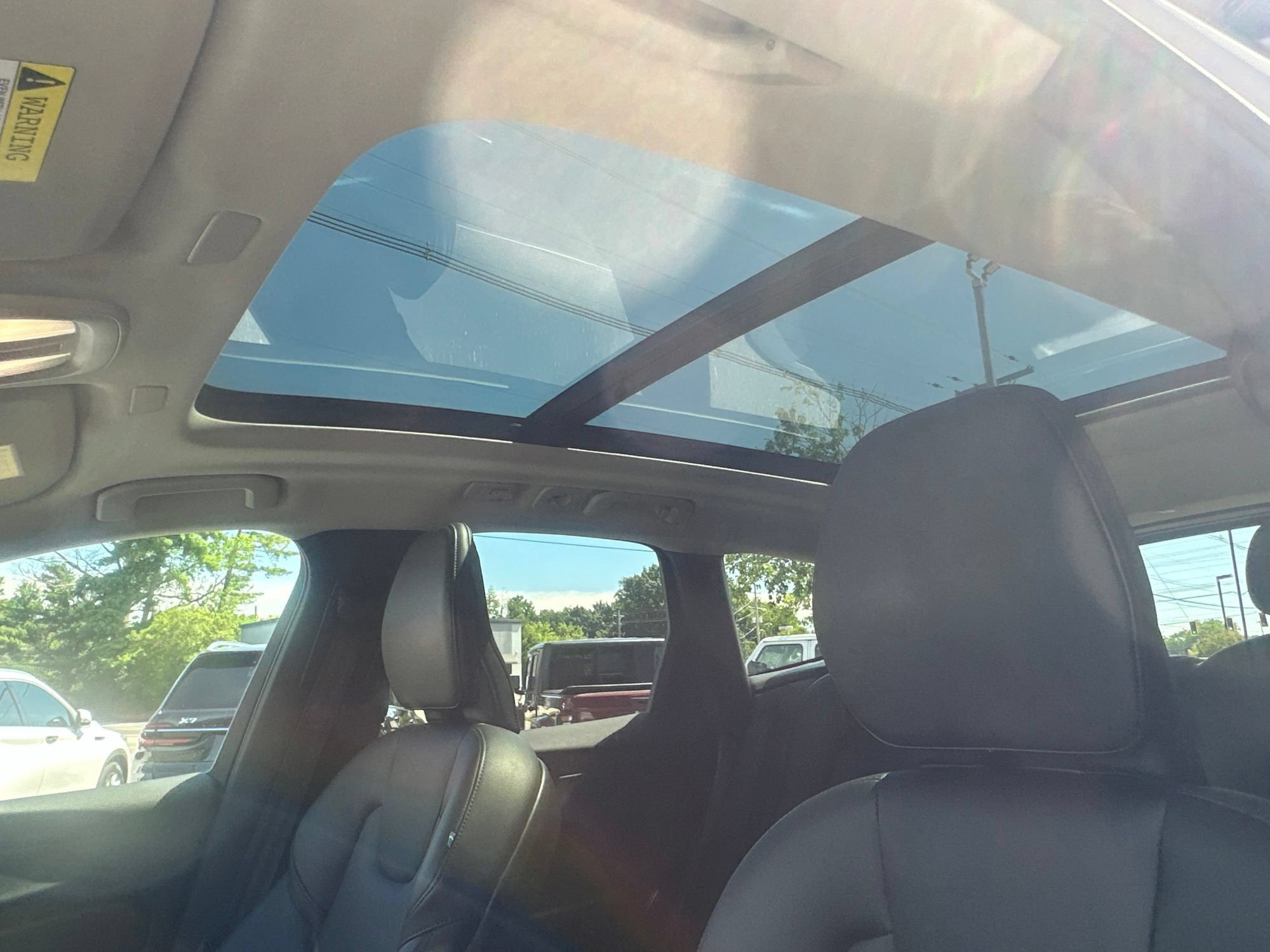 Used 2023 Volvo XC60 B5 Core w/ Climate Package AWD/4WD image 21