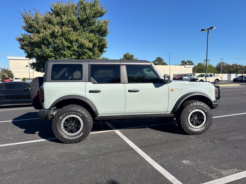 Used 2022 Ford Bronco Badlands AWD/4WD image 6