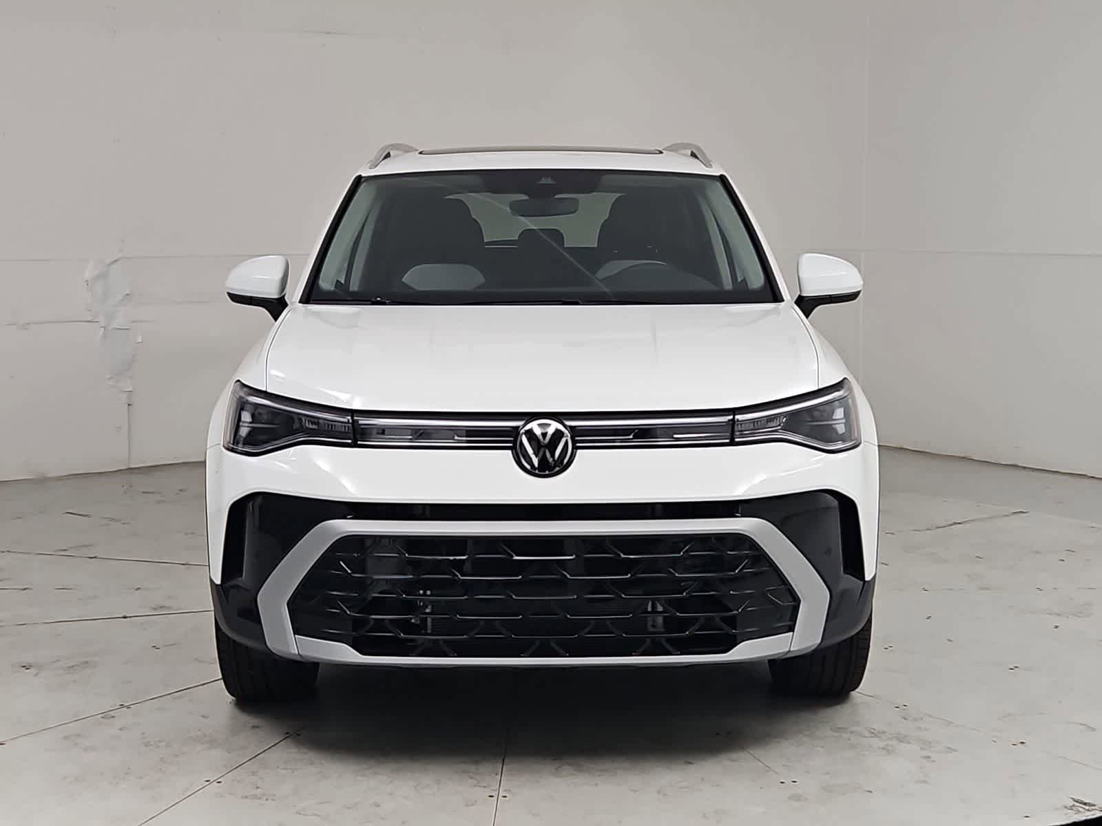 New 2026 Volkswagen Taos SEL AWD/4WD image 9