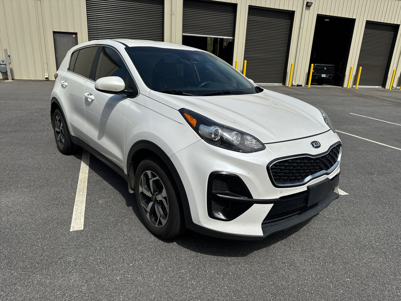 Used 2021 Kia Sportage LX FWD image 3
