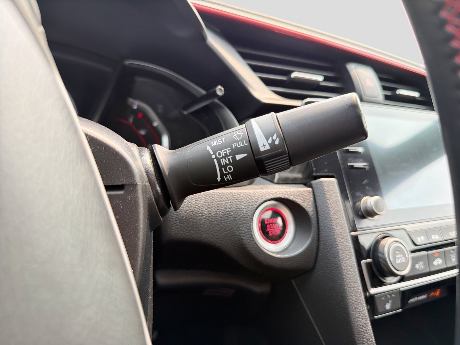 Used 2020 Honda Civic Si image 26