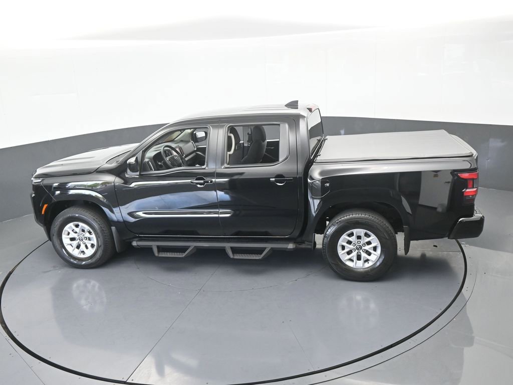 Used 2024 Nissan Frontier SV image 42