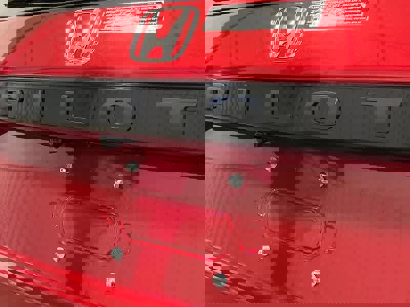 New 2025 Honda Pilot Elite image 5