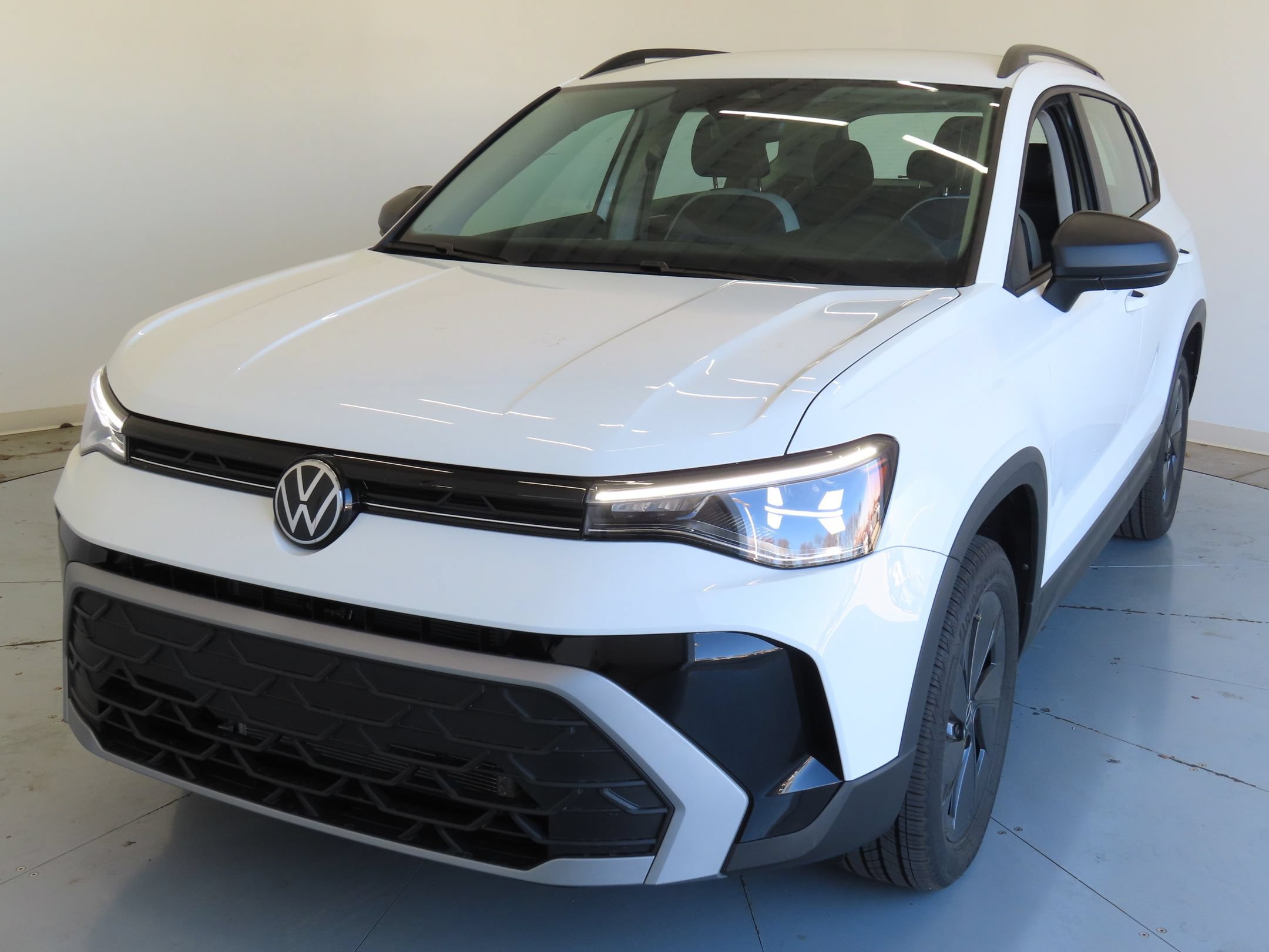 Certified 2026 Volkswagen Taos S FWD image 8