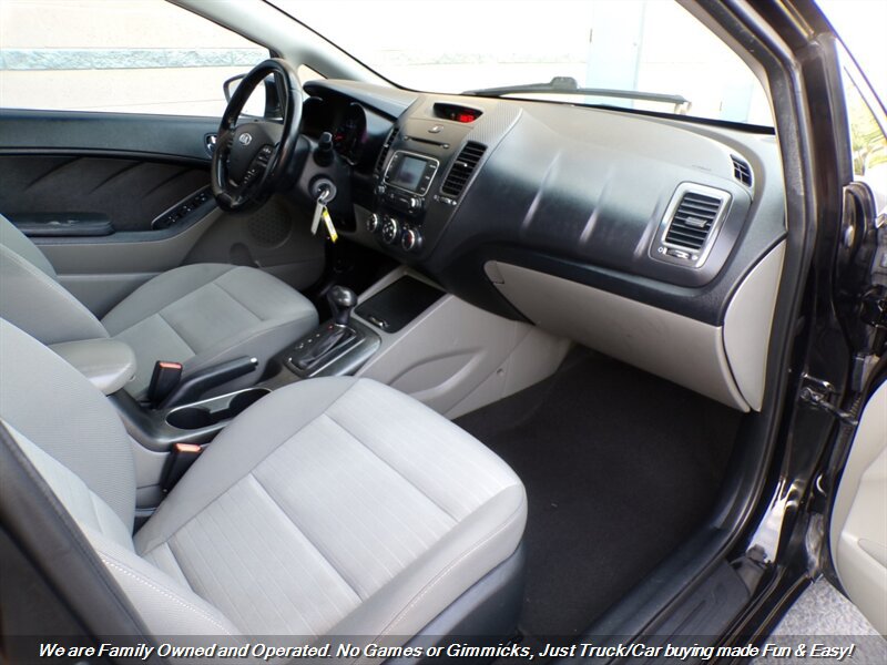 Used 2014 Kia Forte EX FWD image 27
