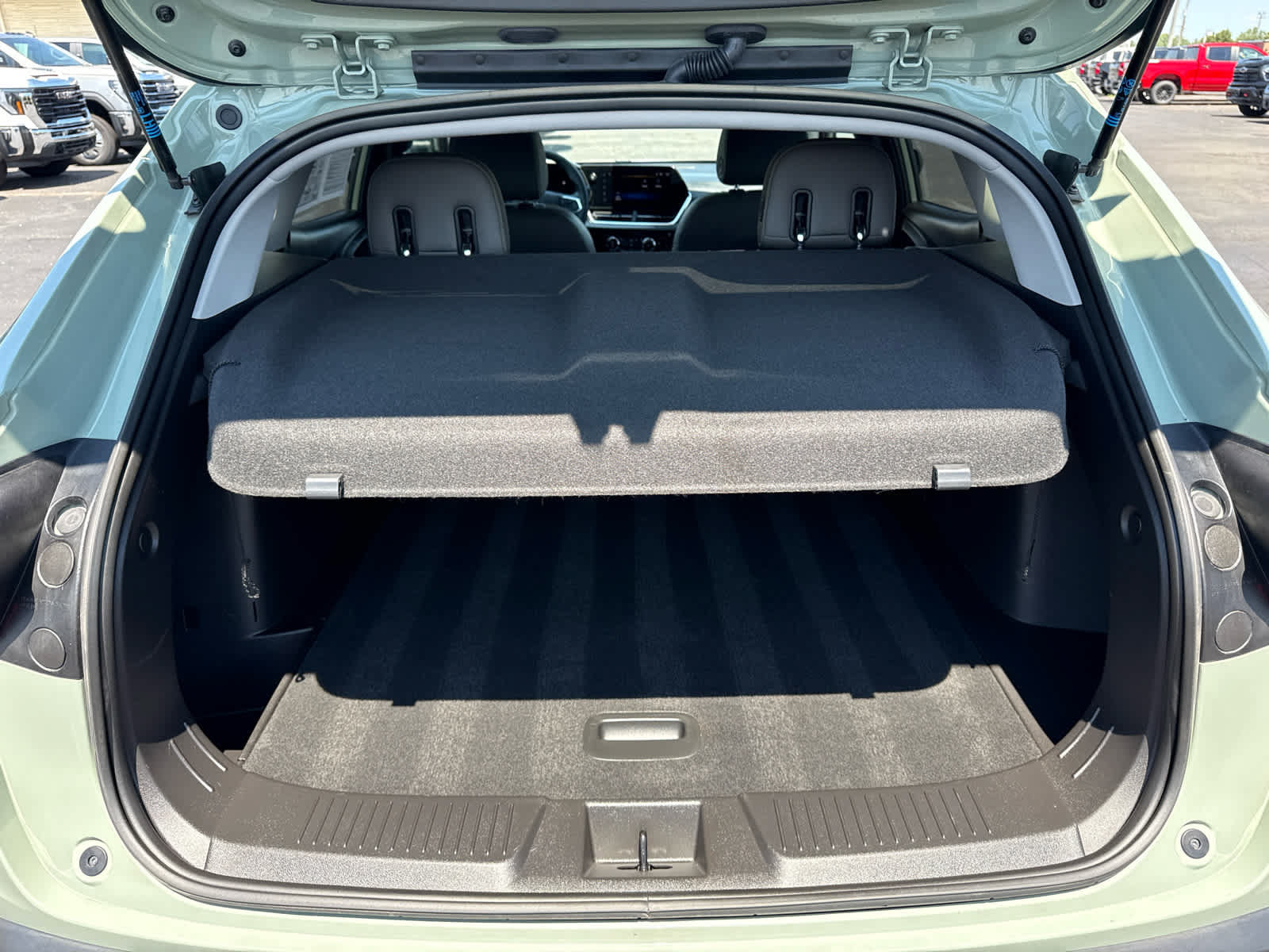 Certified 2025 Chevrolet Trax ACTIV w/ Driver Confidence Package FWD image 23