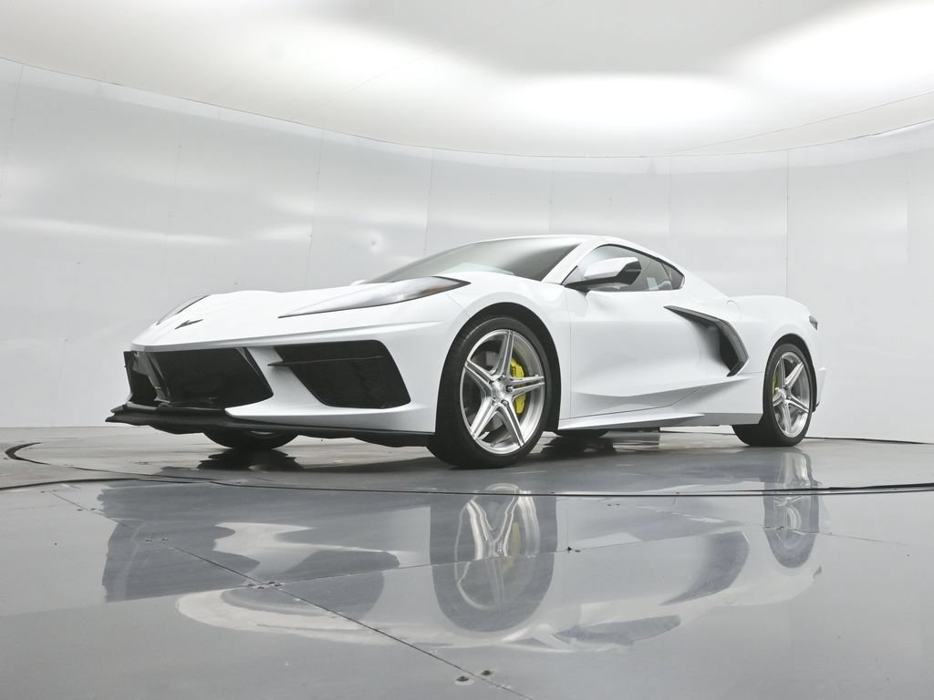 Used 2023 Chevrolet Corvette Stingray Preferred Cpe w/ Z51 Performance Package RWD image 39
