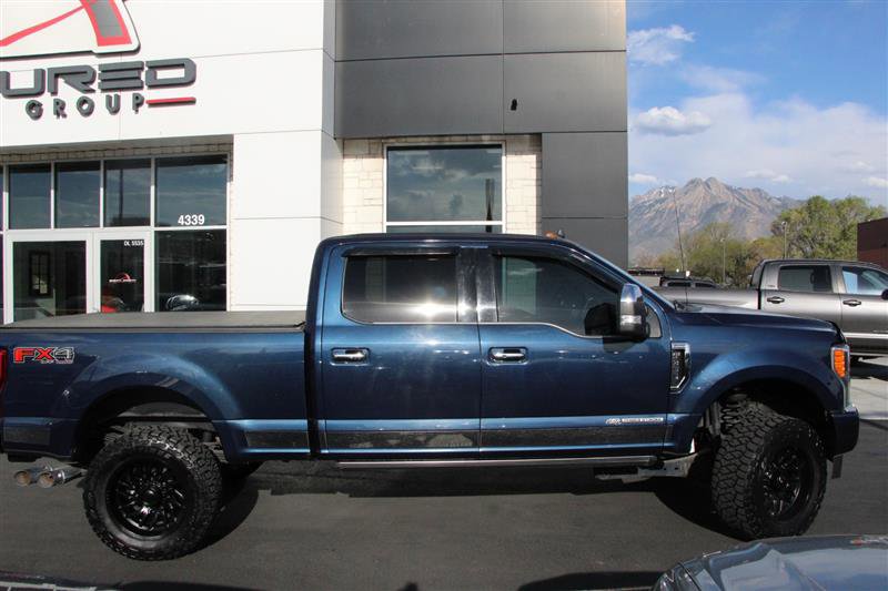 Used 2019 Ford F350 Platinum w/ Platinum Ultimate Package AWD/4WD image 9