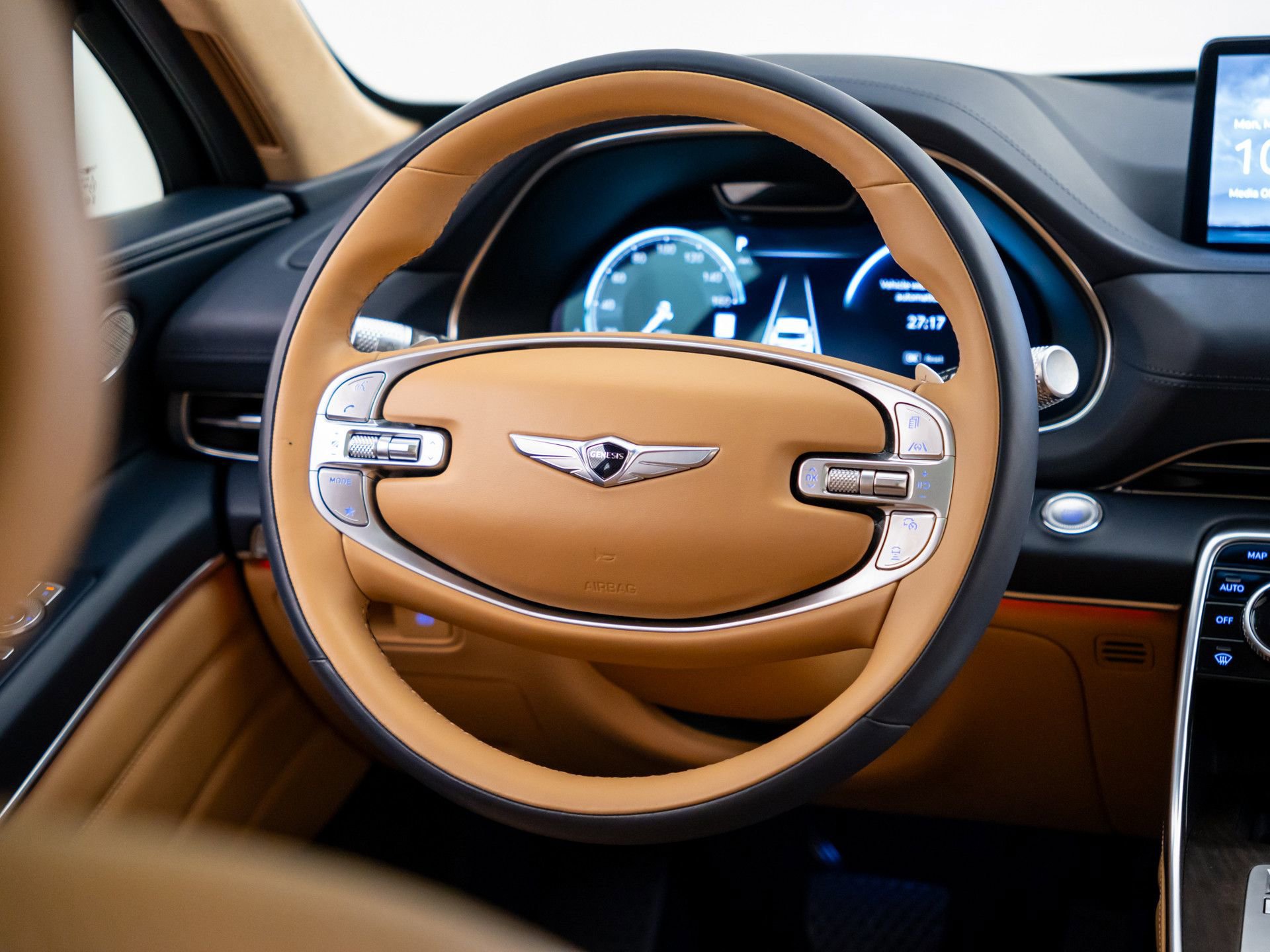 Used 2023 Genesis GV80 3.5T w/ Prestige Package image 11