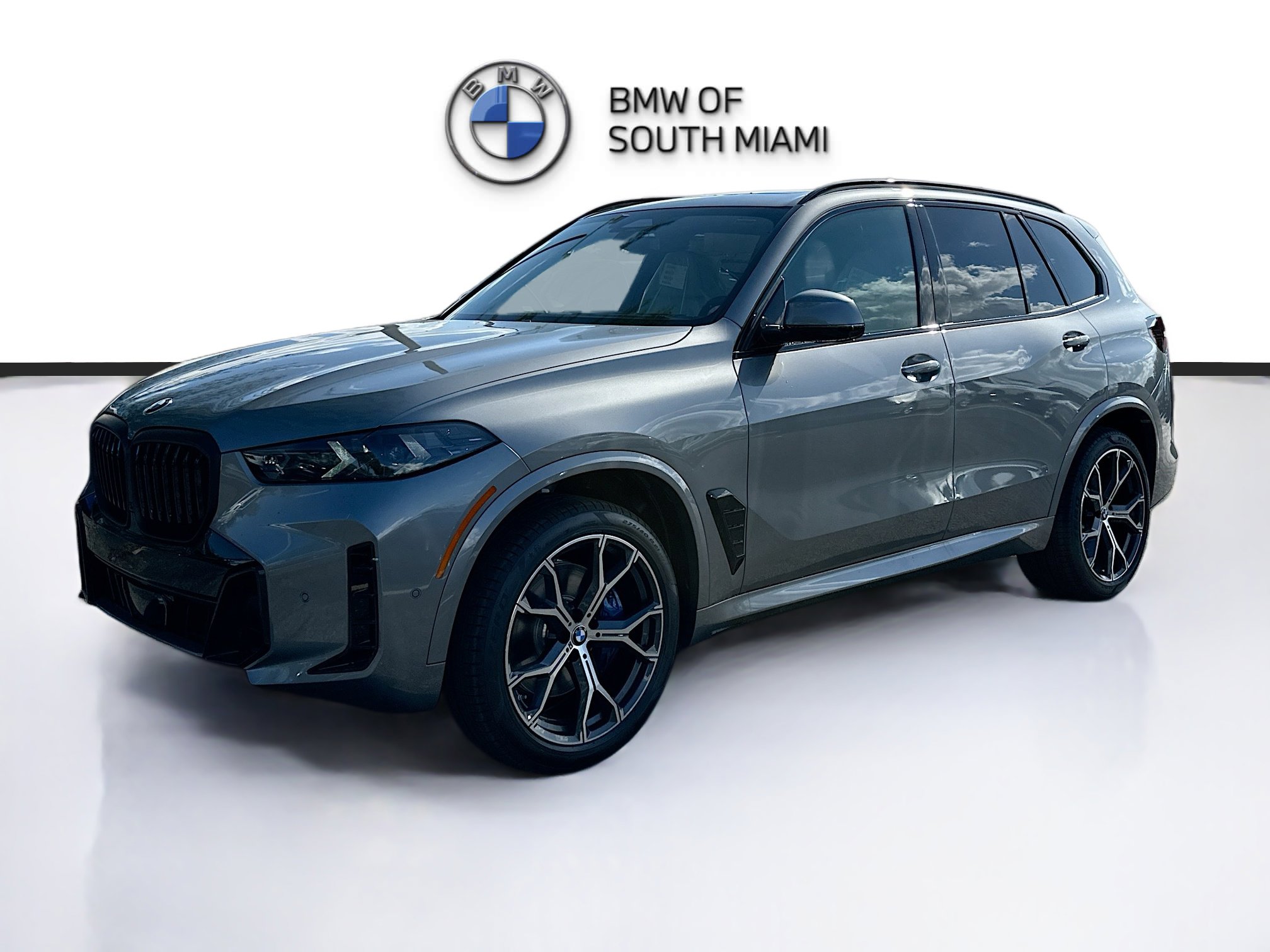 New 2026 BMW X5 sDrive40i w/ M Sport Package image 3