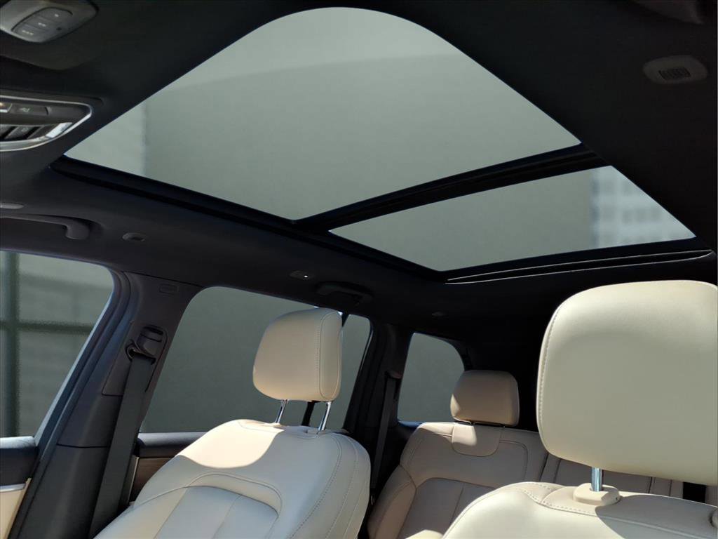 Used 2023 Jeep Grand Cherokee Limited image 16