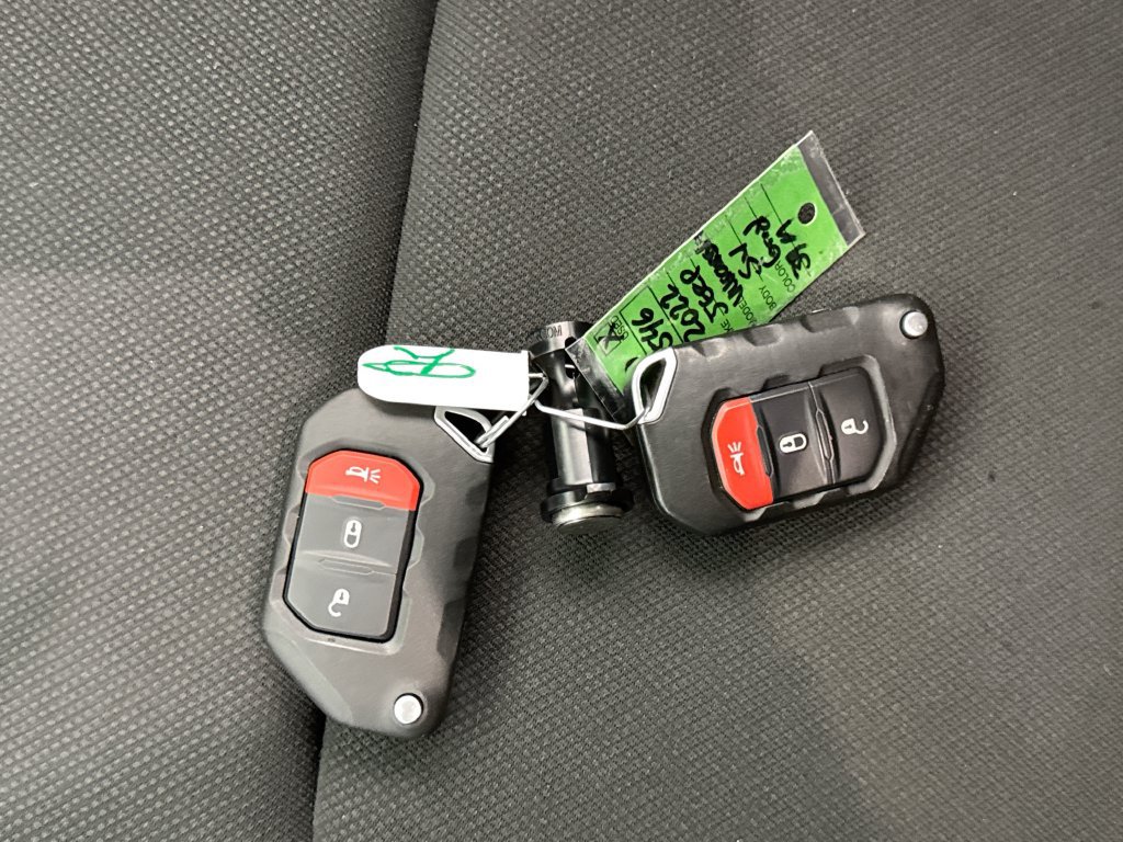 Used 2022 Jeep Wrangler Unlimited Sport AWD/4WD image 27