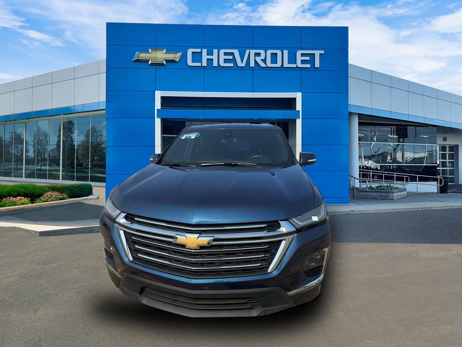 Used 2022 Chevrolet Traverse LT image 4