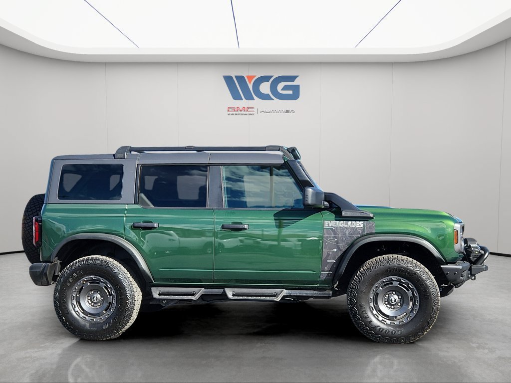 Used 2024 Ford Bronco Everglades AWD/4WD image 2