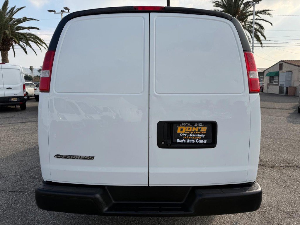 Used 2019 Chevrolet Express 2500 image 7