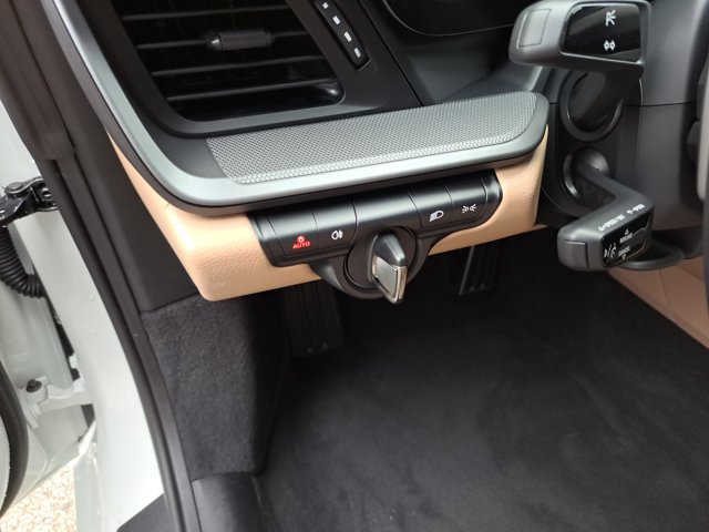 Used 2024 Porsche 911 Targa 4S image 22