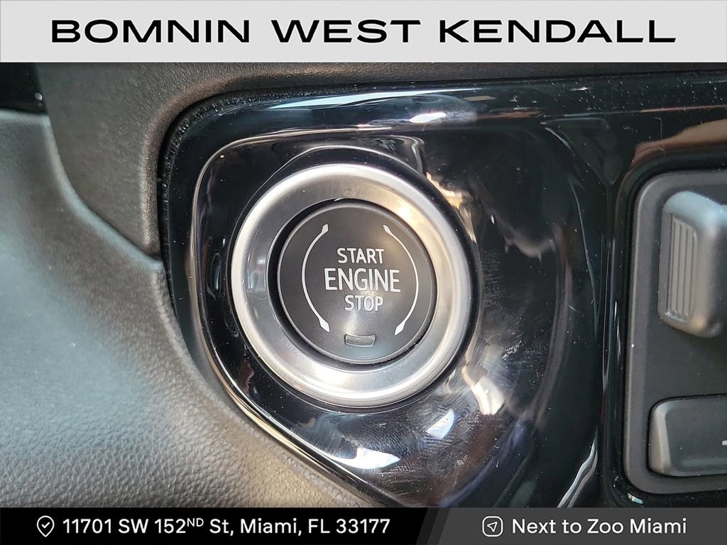 Used 2024 Chevrolet Silverado 1500 High Country w/ High Country Premium Package image 19