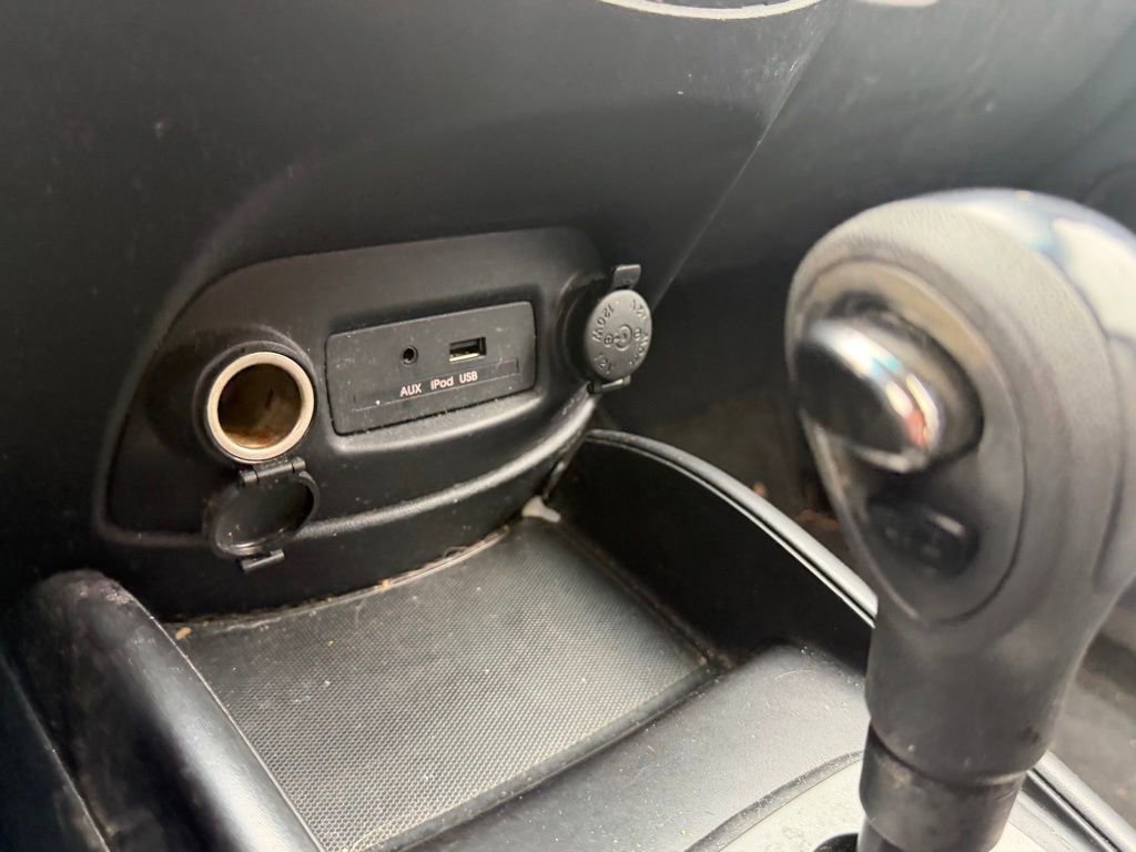 Used 2010 Kia Soul + image 20