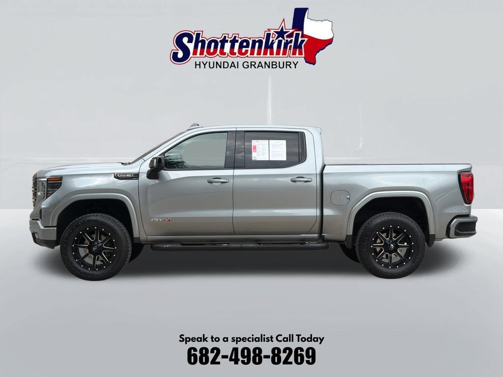 Used 2023 GMC Sierra 1500 AT4 w/ Technology Package AWD/4WD image 8