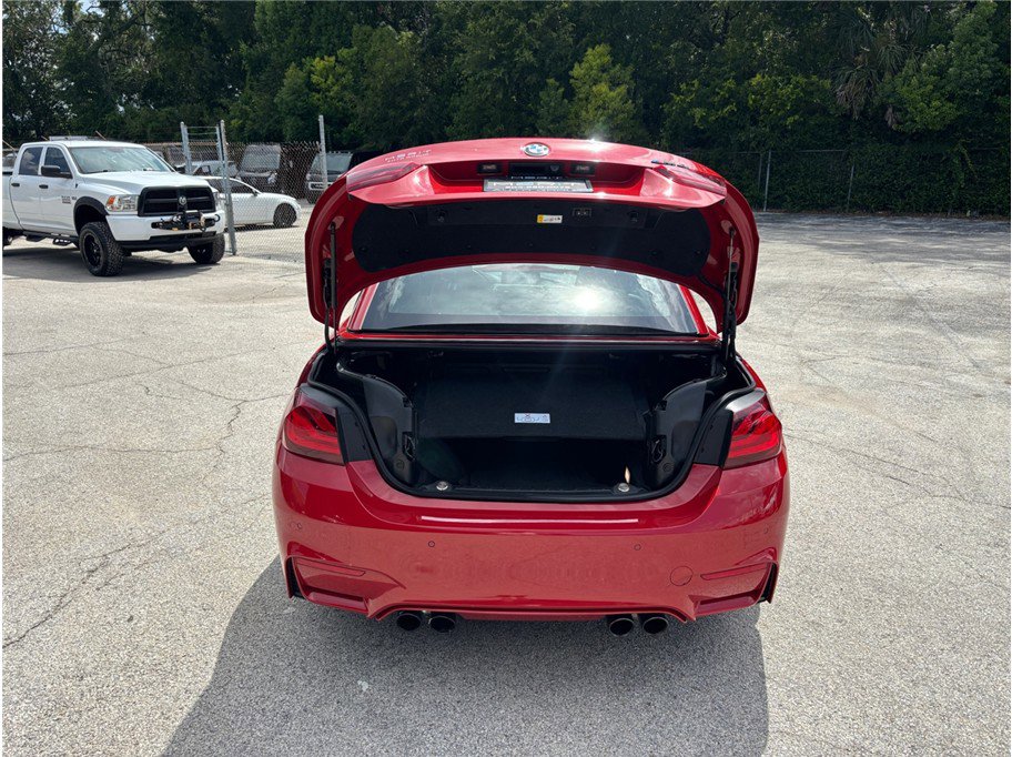 Used 2020 BMW M4 Convertible w/ Competition Package image 50