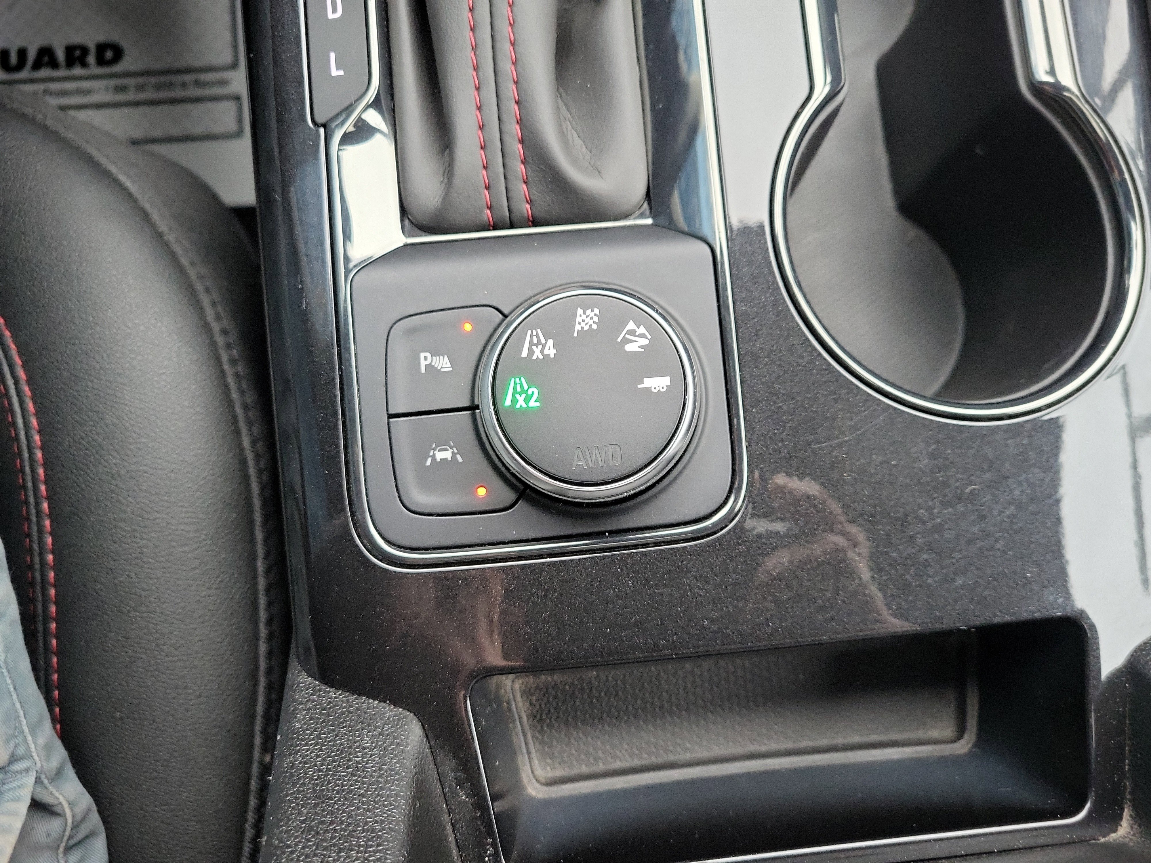 Certified 2022 Chevrolet Blazer RS w/ Enhanced Convenience Package image 13