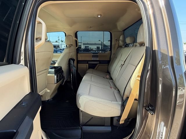 Used 2017 Ford F250 XLT w/ XLT Premium Package AWD/4WD image 14
