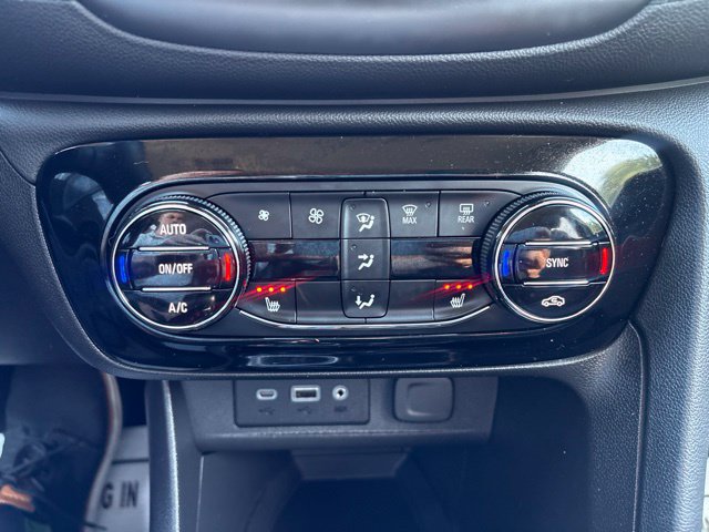 Used 2022 Buick Encore GX Select FWD image 24