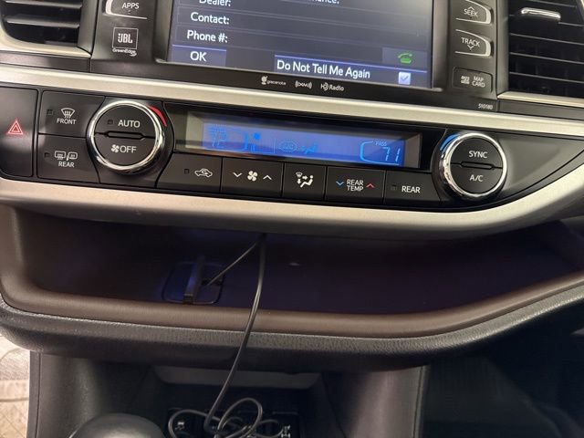 Used 2018 Toyota Highlander Limited Platinum image 40