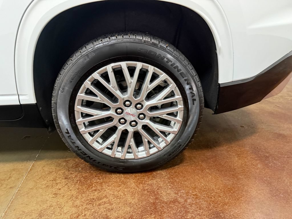 Used 2024 GMC Acadia Denali w/ LPO, Floor Liner Package FWD image 92