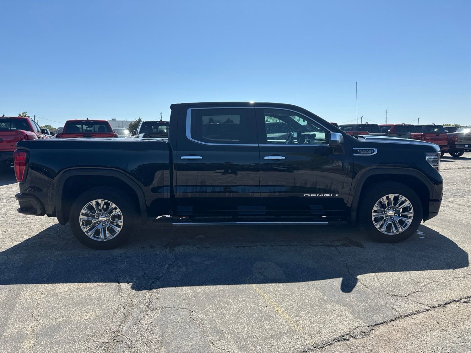 Used 2022 GMC Sierra 1500 Denali AWD/4WD image 5