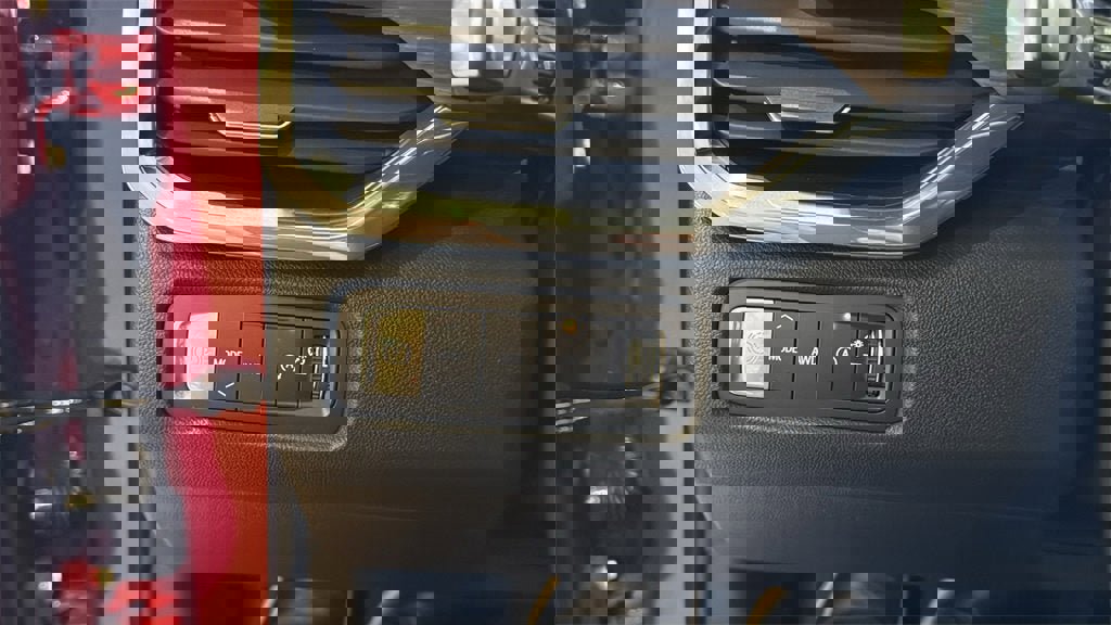 New 2026 GMC Acadia Denali w/ Super Cruise Package image 35